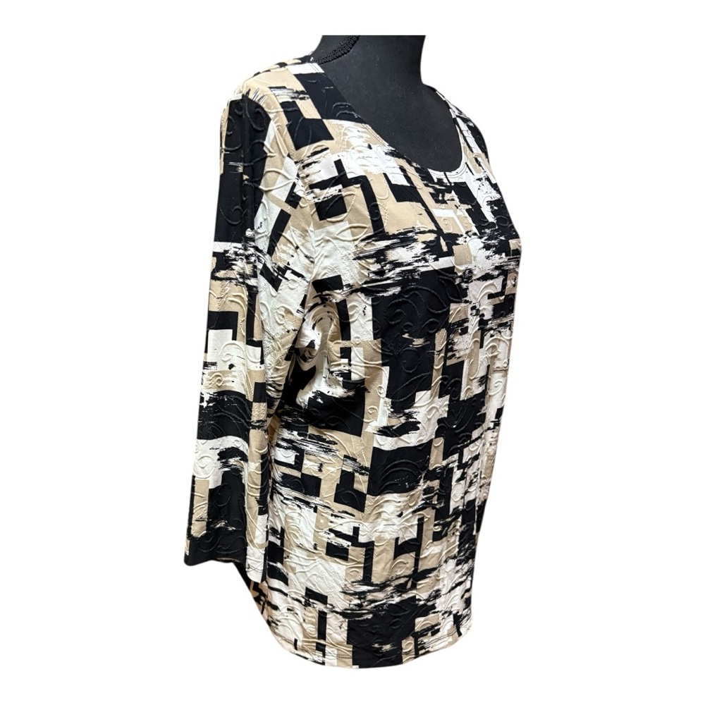 JM NWT Collection Black and White Fitted Graphic Blouse - Picture 3 of 7